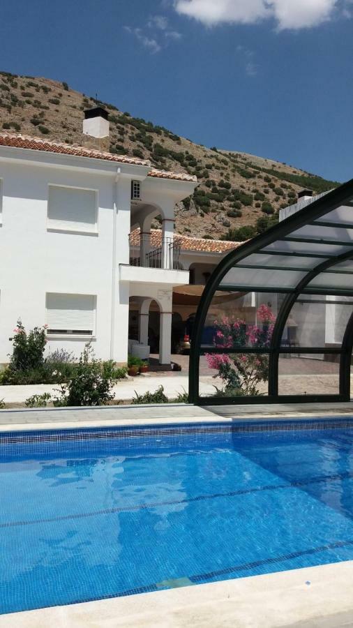 Apartamentos Turísticos Rurales Monte de las Ánimas Valdepenas de Jaen Exterior foto
